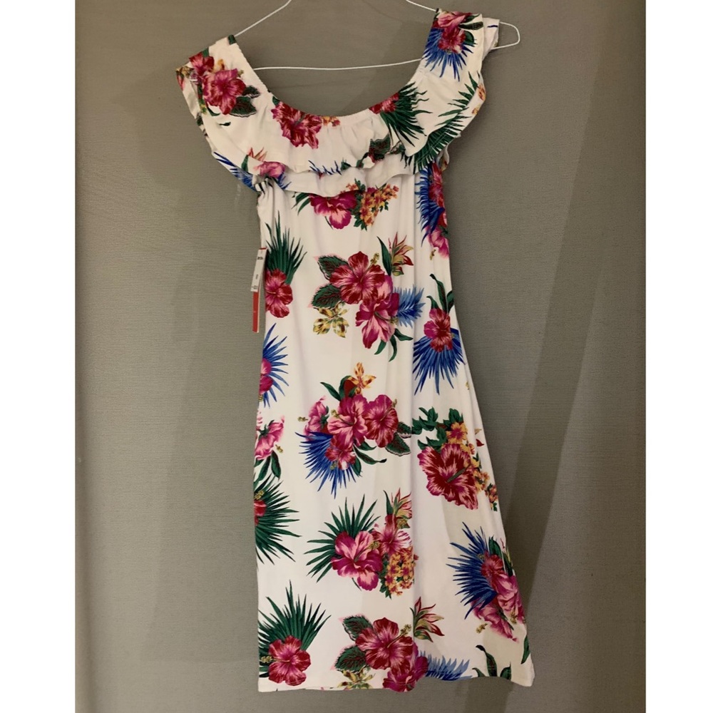 Hot Kiss Floral Maxi Dress